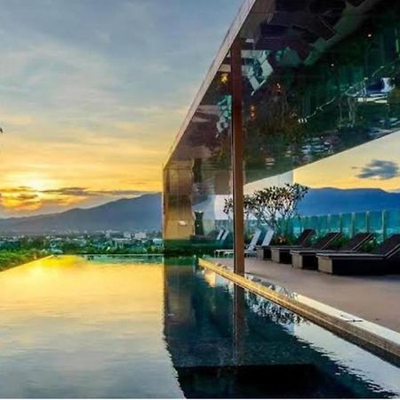 The Astra Condo Chiang Mai Exteriör bild