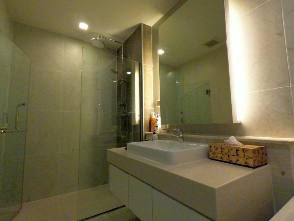 The Astra Condo Chiang Mai Exteriör bild